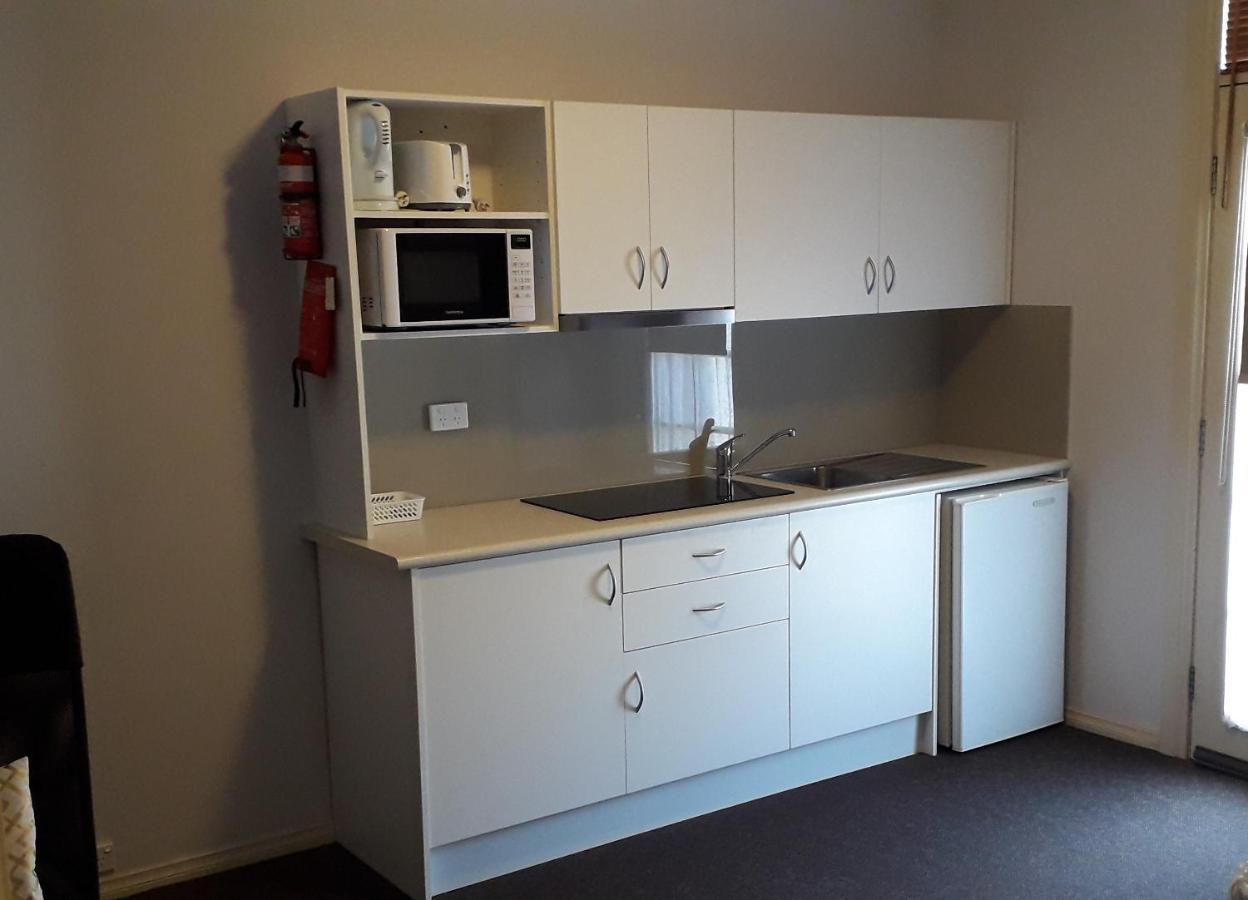 Daydream Motel And Apartments Broken Hill Εξωτερικό φωτογραφία
