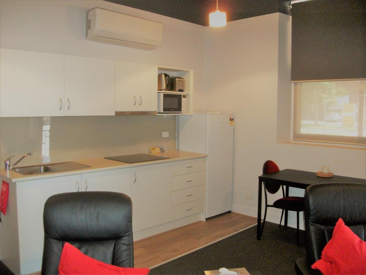 Daydream Motel And Apartments Broken Hill Εξωτερικό φωτογραφία
