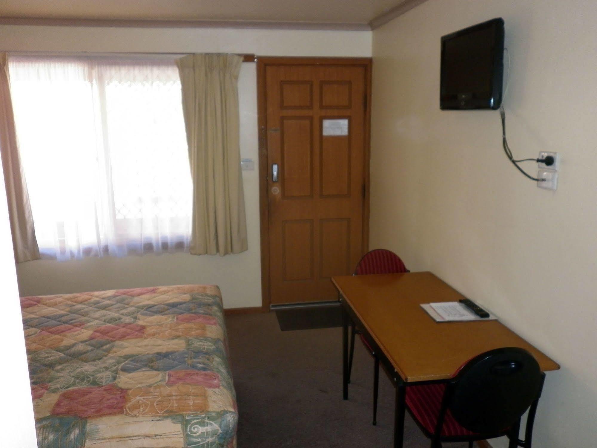 Daydream Motel And Apartments Broken Hill Εξωτερικό φωτογραφία